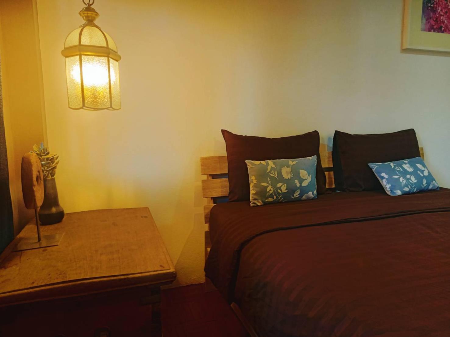 Apartamento 8th House @ Center Of Chiangmai Old Town *